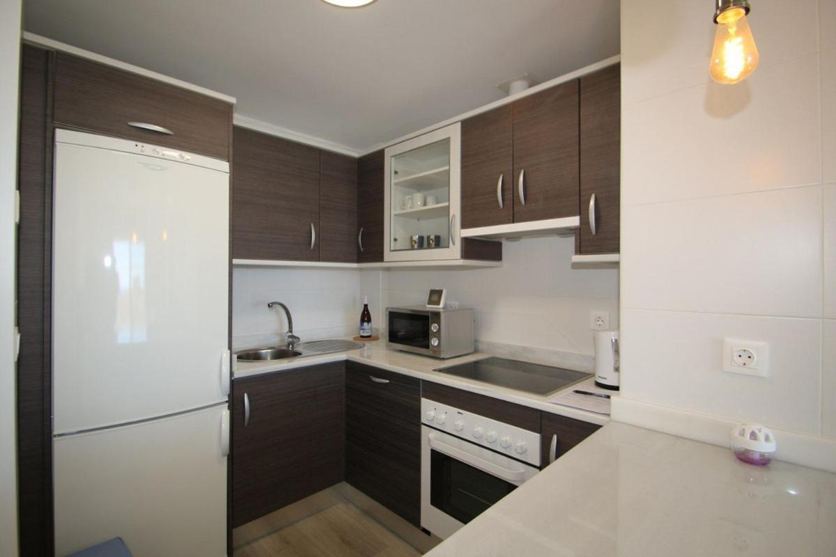 Small Oasis Nelson Mandela Apartment With Sea View, Two Bedrooms, Parking, Terrace And Pool Manilva Exterior foto