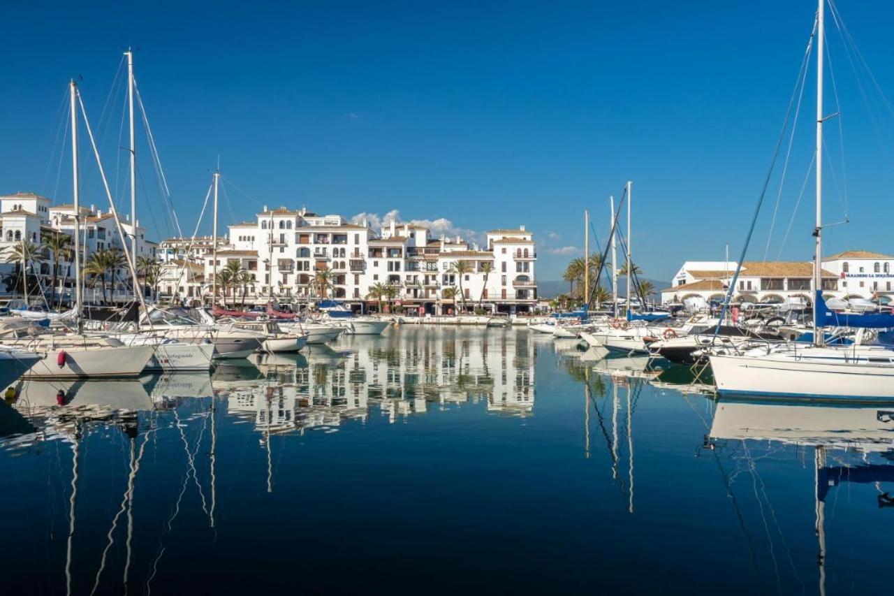 Small Oasis Nelson Mandela Apartment With Sea View, Two Bedrooms, Parking, Terrace And Pool Manilva Exterior foto